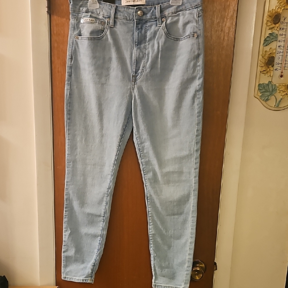 Calvin Klein Women's Light Blue Skinny Jeans
